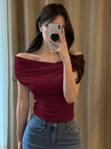 DAZY Women's Solid Color Off Shoulder Short Sleeve T-Shirt, Spring/Summer - Burgundy - View 5