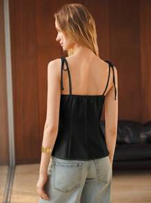 Maija 女式黑色无袖系带肩带吊带背心，简约优雅音乐会户外时尚吊带背心，复古风格露肩上衣 - 黑色 - 查看 5