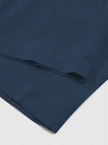 GlowEve Conjunto elegante de blusa con mangas con volantes y decoración de metal, y pantalones para mujer para verano - azul real - Ver 7