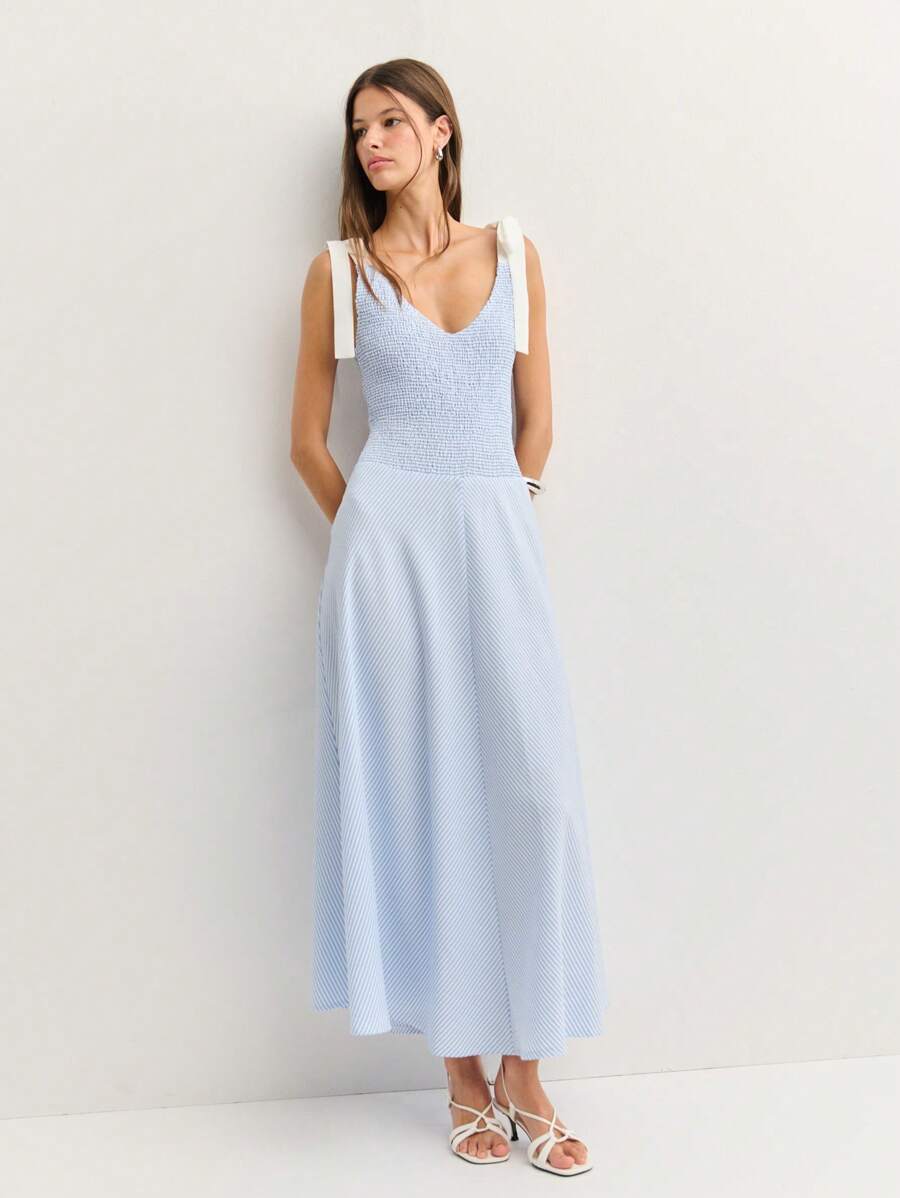 Nöista 迷人的褶饰和肩部蝴蝶结细节中长连衣裙 - 藍白色 - 查看 1