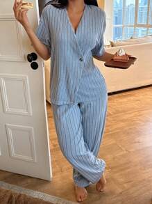 SHEIN 纯色休闲落肩短袖长裤女士睡衣套装 - 霧霾藍 - 查看 1