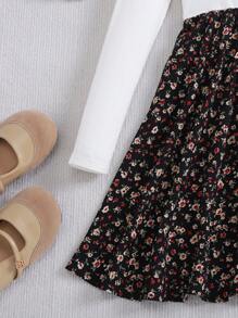 SHEIN Vestido floral casual de punto para niña preadolescente con mangas largas, cuello redondo y diseño de parche para unas vacaciones