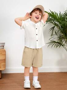 Loomiva 男童休閒和校園風格舒適透氣襯衫捲袖和短褲套裝