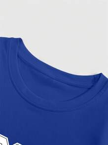 Manfinity Sporsity 1pc Men's Short Sleeve T-Shirt, Round Neck Regular Fit, With Large White Digit "93" Centered On Front, Outlined In Black, And "New Jersey" Text In White Cursive Font Below, Striped Shoulders And Sleeves, Oversized Relaxed Fit, Suitable For Casual, Sports, Commute, School Wear, Gift For Husband/Boyfriend, Unisex Couple Matching