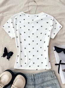 Camiseta de manga corta con cuello redondo y estampado de mariposas con acanalado blanco, estilo teen girls para primavera y verano, día de San Valentín, en casa, estilo "clean girl/preppy", y estilo Y2K