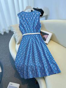 Flirla Plus Size Sleeveless Casual Floral Embroidery Dress For Summer - Blue - View 2