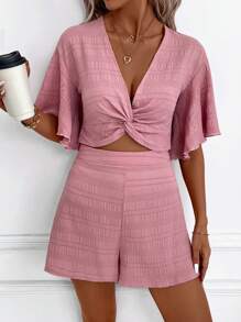 SHEIN Clasi Women's Twist V-Neck Short Sleeve Top And Shorts Set, Textured Fabric, Elegant Daily Wear, Sexy Vacation, Spring/Summer