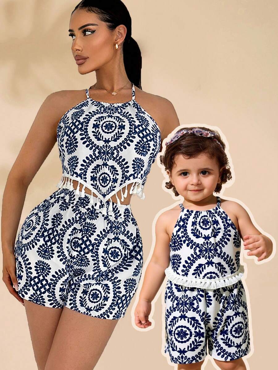 SHEIN Baby Girl Floral Print Racerback Tank Top And Elastic Waist Shorts Set, Vacation Style For Summer - Blue and White - View 1