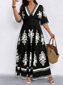 SHEIN Clasi Vestido estampado de manga corta y cuello en V para mujer talla grande, estilo vacacional - Negro - Ver 4