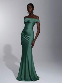Elitara Elegant & Glamorous Off Shoulder Ruched Bodycon Mermaid Dress, Suitable For Weddings, Singles Parties, Honeymoons, Prom, Bridesmaid, Adults - Green - View 4