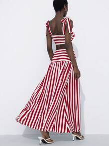 Aveloria Modichic Bộ 2 chiếc áo crop top sọc không dây thanh lịch dành cho nữ đi biển thời trang mới có nơ + chân váy xẻ cạp cao - Đỏ - Xem 3