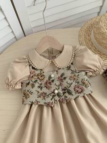 SHEIN مجموعة قطعتين تتكون من فستان بياقة دمية وسترة طفلة ذات طراز نباتي عتيق - متعدد الألوان - مشاهدة 4