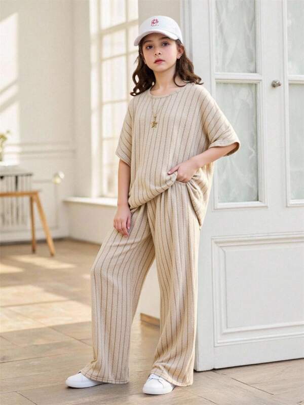SHEIN Set de două piese pentru fete Tween, tricou lejer cu gât rotund și pantaloni largi din tricot pentru fete