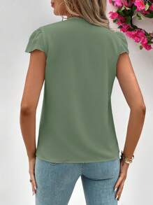 SHEIN Clasi Solid Color Ruffle V-Neck Short Sleeve Casual Summer Shirt - Green - View 2