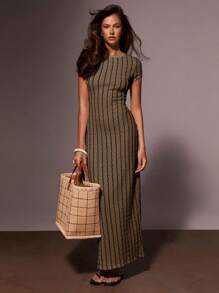 Athîral 女式夏季圆领短袖条纹修身长裙