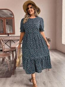SHEIN VCAY Plus Size Casual Ditsy Floral Printed Sundress - Multicolor - View 4