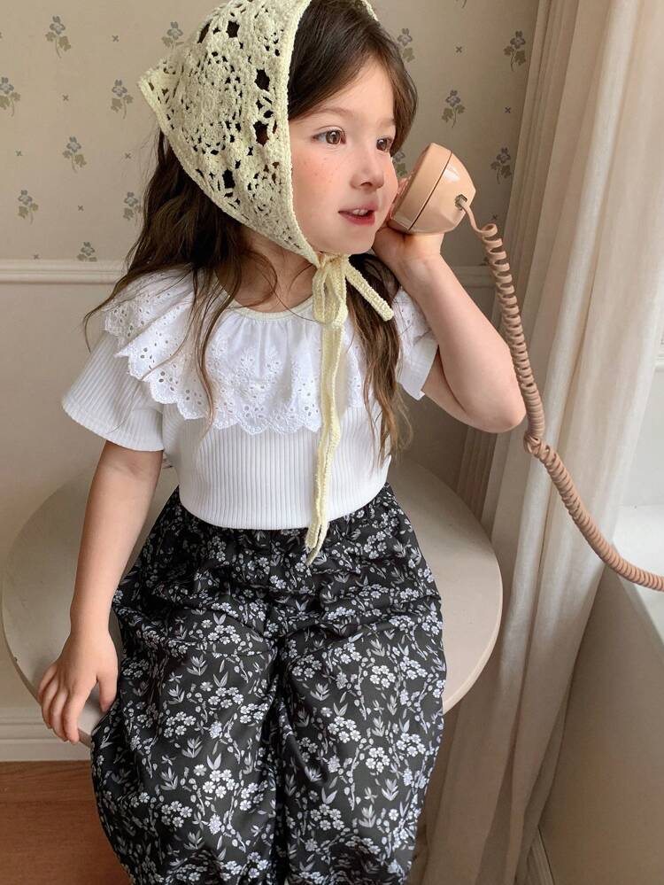 2pcs/Set Young Girl Round Neck Lace Sleeveless Top And Loose Flowery Print Mori Style Casual Shorts Set, Girls Summer Outfits