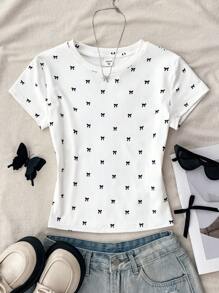 Camiseta de manga corta con cuello redondo y estampado de mariposas con acanalado blanco, estilo teen girls para primavera y verano, día de San Valentín, en casa, estilo "clean girl/preppy", y estilo Y2K