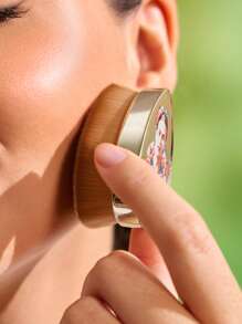 Frida Kahlo X SHEIN 1 pincel de maquillaje de base almacenable con gráficos de figura, cerdas curvadas sin aglomeración, maquillaje rápido, efecto de maquillaje ligero, fácil de almacenar, a prueba de polvo y fácil de transportar, artístico y elegante