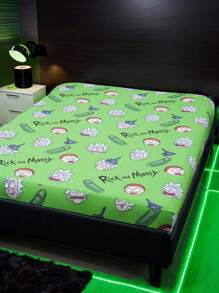 Rick and Morty X SHEIN 1pc Cartoon Cucumber Pattern Green Fitted Fitted Sheet, Soft Breathable And Warm Material, Suitable For Different Bed Sizes
