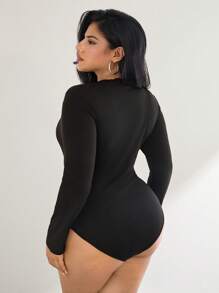SHEIN Privé Plus Size Splice Lace Edge T-Shirt Bodysuit, For Winter - Black - View 2