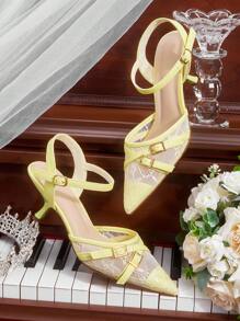 CUCCOO HITCHD Sandalias de tacón medio elegantes y románticas para mujer con correa cruzada, hebilla, bordado de encaje, puntera puntiaguda y malla amarilla de encaje para uso en verano, vestido, boda, dama de honor, fiesta de moda y ocasión formal