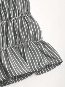Sweetra Bộ 2 món/Bộ áo crop top không dây kẻ sọc rộng rãi mùa xuân & quần ống rộng, phong cách giải trí giản dị & sang trọng dành cho nữ - Đen và trắng - Xem 4