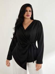 SHEIN Privé Große Größen schwarze Lässig Wickel Krawatte geraffte Einfarbige Bluse mit gekrümmtem Saum und Langarm, bequem und elegant, geeignet für Frühling und Herbst