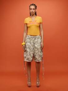 SUMWON WOMEN Pantalones cortos de carga de cintura alta de gran longitud con cordón, para verano, festivales, aventura al aire libre y uso casual, con múltiples bolsillos - Gris - Ver 4