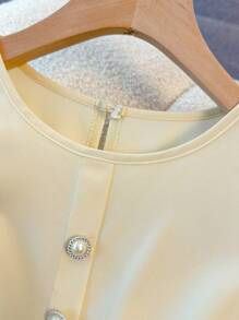 Franclia 时尚法式优雅高端度假通勤百搭款圆领盖袖松紧腰带珍珠纽扣装饰舒适无弹力杏色女士春夏中长款连衣裙夏装简约连衣裙女装夏装 - 杏色 - 查看 5