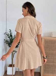 EMERY ROSE Váy cài nút phía trước màu trơn thường ngày cho nữ, phong cách nghỉ dưỡng - Màu Khaki - Xem 2