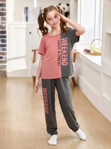 SHEIN 2 件女童字母印花拼布短袖 T 恤和长裤睡衣套装，休闲 - 西瓜粉 - 查看 3