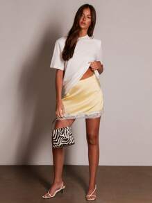 Athîral Women's Butter Yellow Lace Trim Mini Skirt, Spring Summer - Yellow - View 4