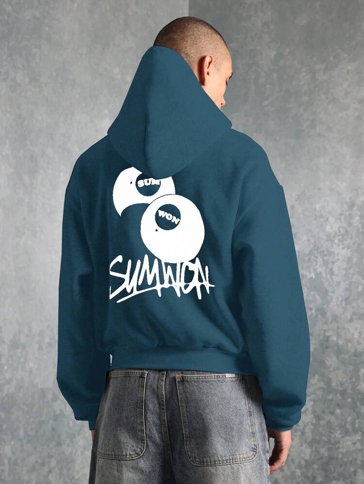 Übergroßer Streetwear-Hoodie mit Grafik