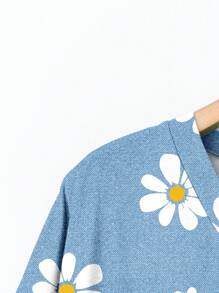 EMERY ROSE 加大码 V 领碎花口袋 T 恤，休闲百搭，适合夏季