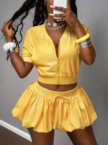 Slaydiva 2025 Summer New Style Birthday Party Back To School Season Student Wear Daily Street Basic Versatile Leisure Vacation Cruise Travel Beach Seaside Sunbathing Popular Baseball Collar Short Sleeve Fitted Cardigan Top And Mini Flower Bud Mini Skirt Snow Washed Effect Pants Skirt Yellow Zipper Summer Suit Women's Two-Piece Suit - Yellow - View 1