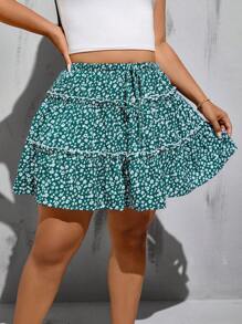 SHEIN Essnce 大码女装春夏时尚休闲宽松舒适日常松紧腰绿色碎花裙搭配短裤模仿暴露，女式下装，街头服饰，曲线可爱服装，女式短裙，女式度假服装，Y2k 服装，网球裙，欧洲夏季 - 綠色 - 查看 3