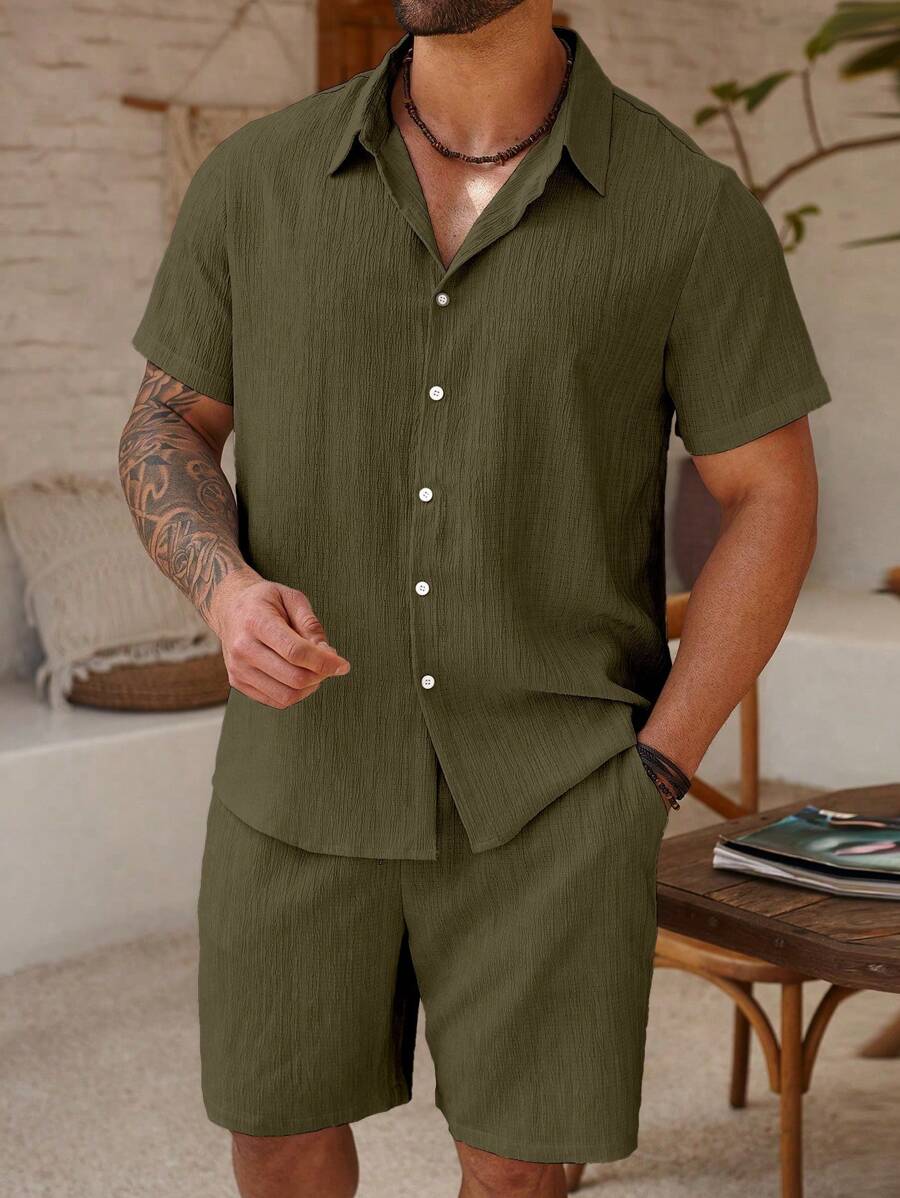 Manfinity Homme Plus Size Men's Solid Color Short Sleeve Shirt And Shorts Casual Set - Army Green - View 1