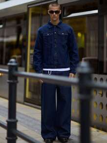 Musero 男士纽扣牛仔夹克，前袋细节设计，抽象拼接，春夏款 - 淺色水洗藍 - 查看 4