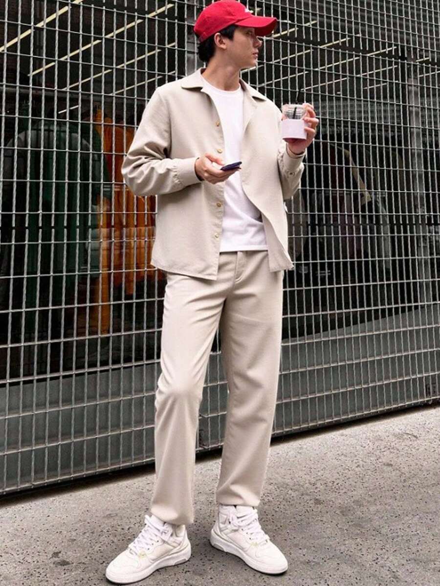 SHEIN 2入組青少年男生休閒上衣和長褲套裝，適用於秋冬、學校、居家、日常和運動，功能靈活簡約 - 卡其色 - 查看 1