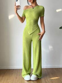 SHEIN Tall 2件套：不对称肩休闲T恤+阔腿低腰裤 - 綠色 - 查看 1