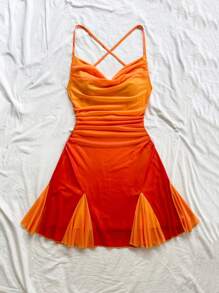 Soleia 女士度假渐变扎染印花细肩带迷你连衣裙，垂坠领口，露背，蝴蝶结，鱼尾，性感风格，迷你连衣裙，茶歇，外出，浪漫约会，海滩装，网眼，年轻，少女