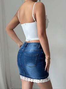 Elenzga Fashionable Bodycon Floral Lace Elastic Denim Mini Skirt - Dark Wash - View 2