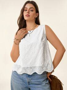 SHEIN LUNE 大码女式休闲刺绣圆领无袖短款上衣，适合度假穿着