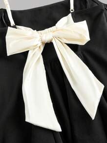 青少年女孩休闲优雅法式时尚方领褶饰花卉边无袖露背蝴蝶结腰连衣裙 - 黑色 - 查看 8