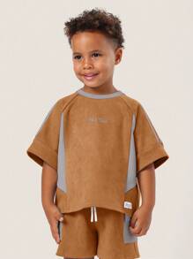 SUMWON Conjunto de dos piezas de terciopelo con mangas cortas y paneles de contraste para niños, ropa premium para otoño e invierno - Naranja - Ver 3