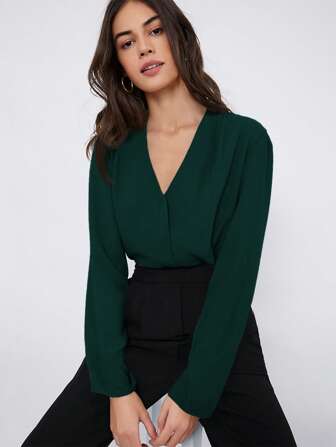 BizChic Blouse plissée pliée de couleur unie pour femmes en automne, basique minimaliste élégante pour le bureau et les déplacements. Convient pour le travail et les déplacements.