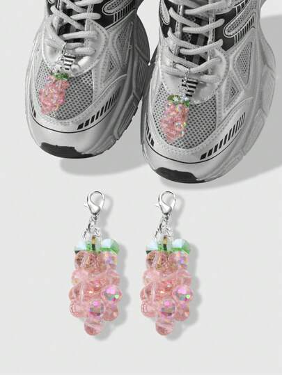 Kawaii 2 pièces Pendentif de raisin avec perles fait main et faux cristal, kit de décoration de chaussures avec fermoir, doux et à la mode, convient pour un port quotidien des femmes, cadeau