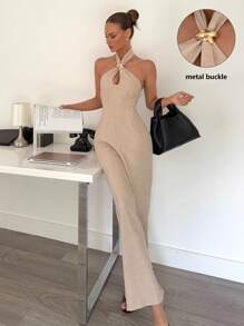 Siren Gaze 女式光滑金属饰边露背吊带连体裤，高端款式金属扣装饰吊带连体裤，办公室女士优雅无袖连体裤 - 杏色 - 查看 5