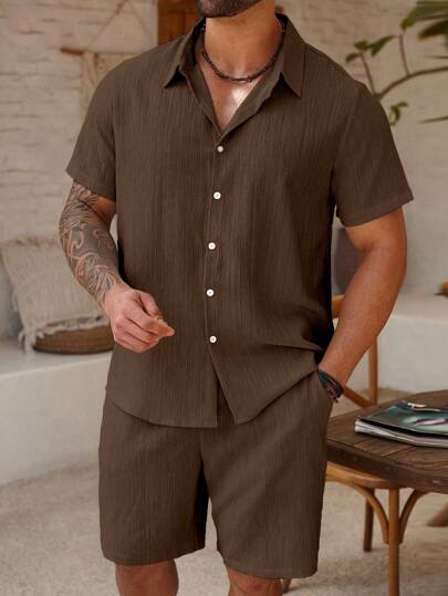 Manfinity Homme Plus Size Men Summer Casual Plain Texture Short Sleeve Shirt & Shorts Set